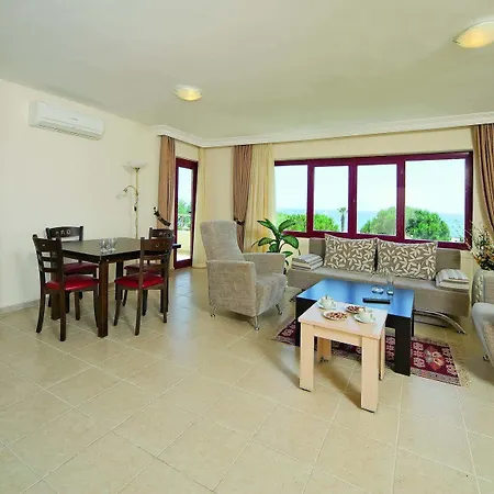 & Hotel 4*